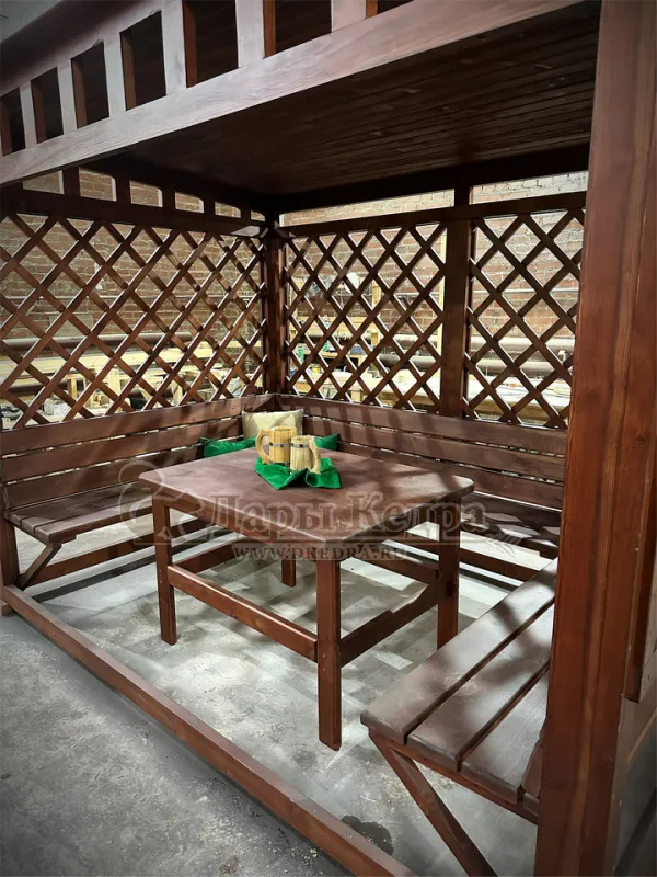 Беседка из дерева